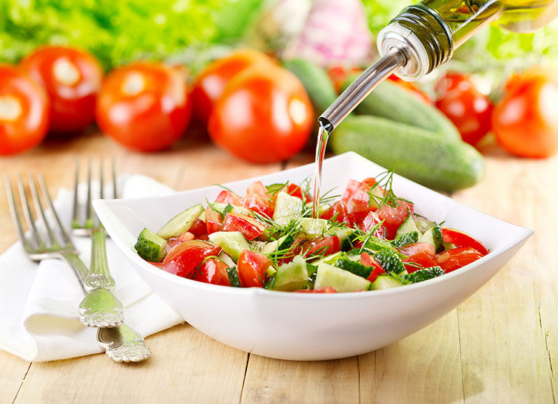 Head for Change | Kitbag for players - Olive,Oil,Pouring,Into,Bowl,Of,Vegetable,Salad